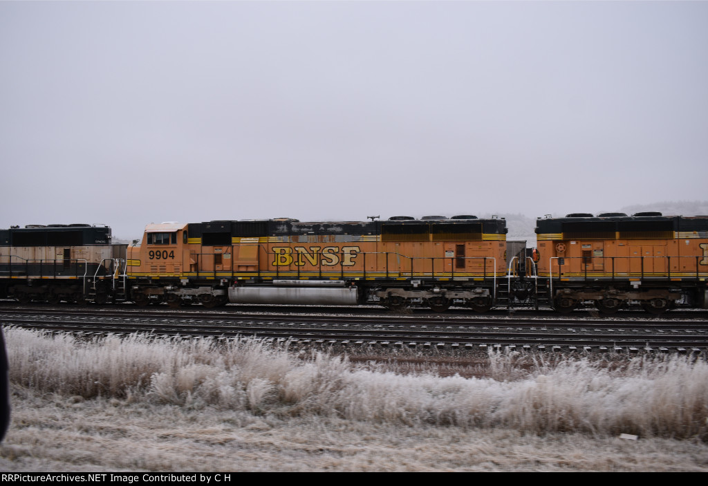 BNSF 9904